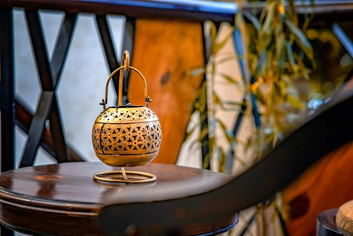 Ferienhaus Santosh Villa - The House Of Antiques And Art Udaipur Indien